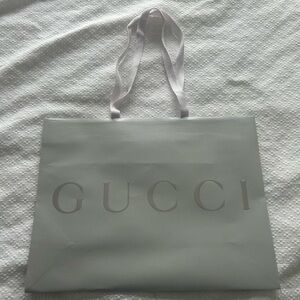 GUCCI 2024 Silver Shopping Gift bag